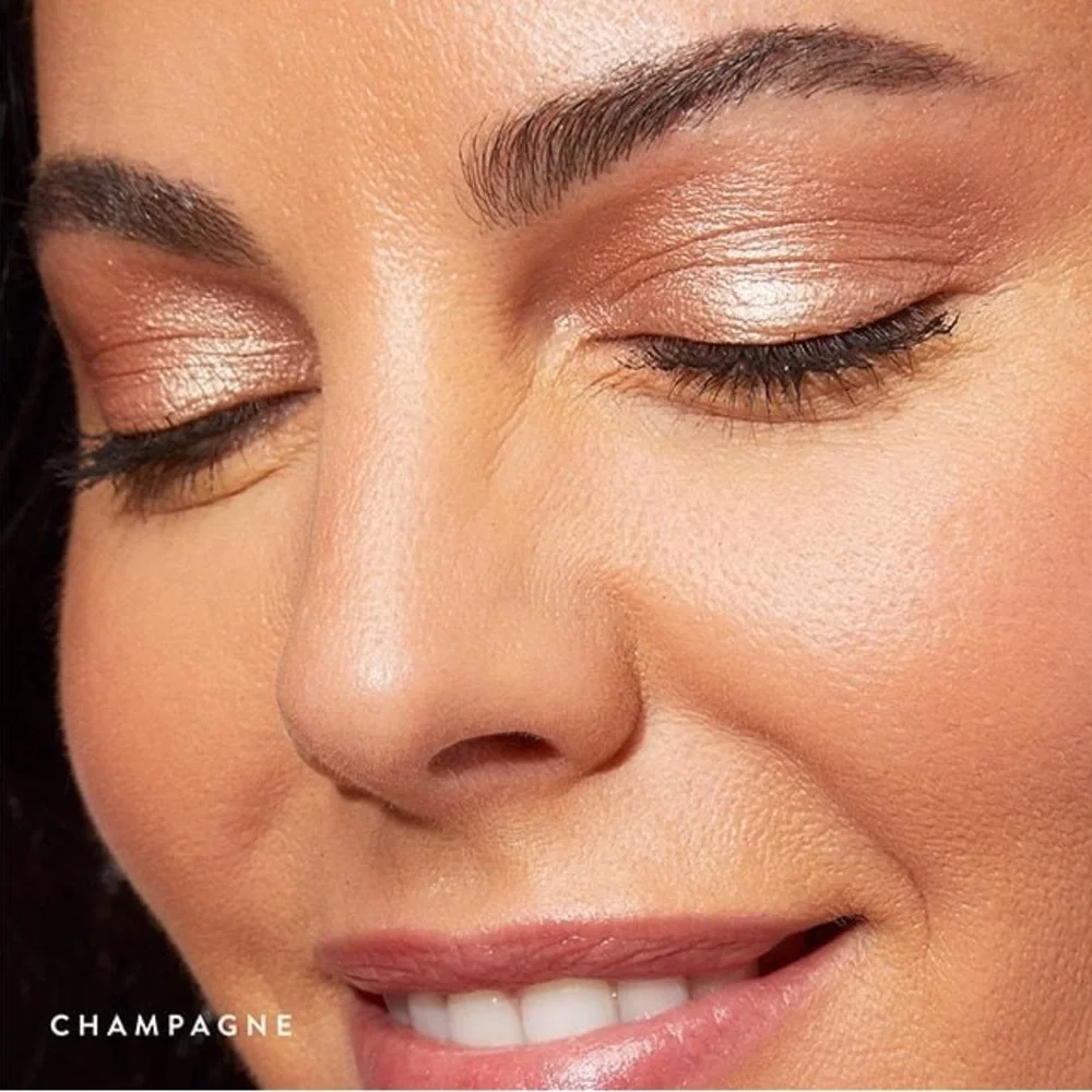 NEW IN BOX Laura Geller Make it a Double Eyeshadow Stick ~Champagne~Double sided